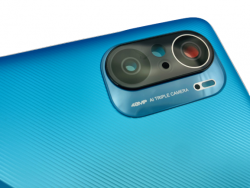 Oczko aparatu, osłona obiektywu Poco F3